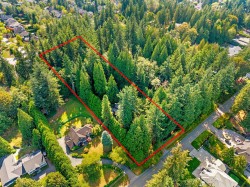 13912 28 Avenue Surrey, BC V4P 1T4