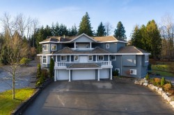 2909 176 Street Surrey, BC V3Z 9V4