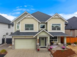 27649 Lundeberg Avenue Abbotsford, BC V4X 0B8