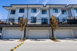 33-15235 Sitka Drive Surrey, BC V3S 0A9