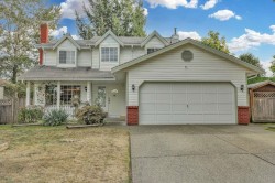 15870 95 Avenue Surrey, BC V4N 3B9