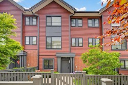 42-19897 75a Avenue Langley, BC V2Y 3S2