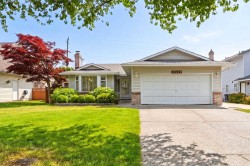 15429 95 Avenue Surrey, BC V3R 9E4