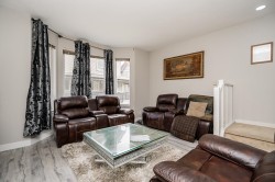 11-16772 61 Avenue Surrey, BC V3S 4P2