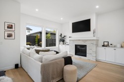 19624 75a Avenue Langley, BC V2Y 3T2