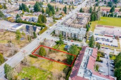 13878 108 Avenue Surrey, BC V3T 2K8