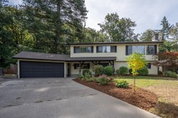 3517 Ivy Court Abbotsford, BC V2S 5M6