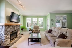 69-15037 58 Avenue Surrey, BC V3S 8Z5
