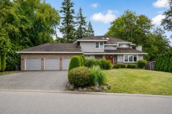 5686 125a Street Surrey, BC V3X 3G8