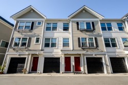77-32633 Simon Avenue Abbotsford, BC V2T 0G9