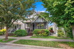 18565 67 Avenue Surrey, BC V3S 1Z1
