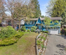 5866 179a Street Surrey, BC V3S 4K3