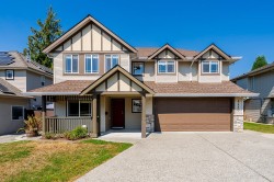 8480 Doerksen Drive Mission, BC V2V 7C4