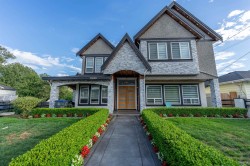 12890 92a Avenue Surrey, BC V3V 1J8