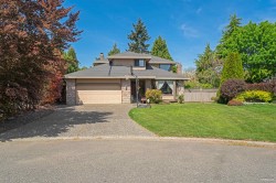14937 20a Avenue Surrey, BC V4A 8G1