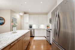 308-15188 29a Avenue Surrey, BC V4P 1H1