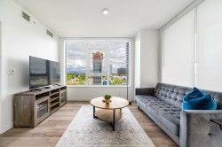 1608-13428 105 Avenue Surrey, BC V3T 0S6