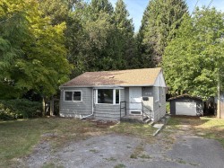 13139 111 Avenue Surrey, BC V3T 2S3