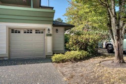 318-13888 70 Avenue Surrey, BC V3W 0R8