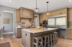 3-24453 60 Avenue Langley, BC V2Z 2G5