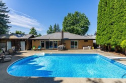 3762 Nanaimo Crescent Abbotsford, BC V2T 4Z7