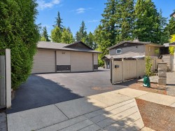 5825 135 Street Surrey, BC V3X 1L2