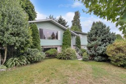 11138 84b Avenue Delta, BC V4C 3Y8