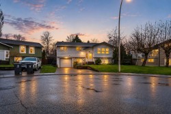 26824 Alder Drive Langley, BC V4W 3G9