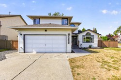 6323 171a Street Surrey, BC V3S 7G4