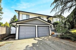 9230 212b Street Langley, BC V1M 1K9