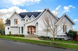 3115 167 Street Surrey, BC V3Z 0P9