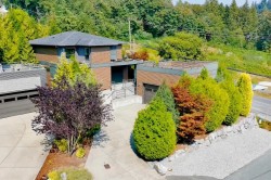 33879 Knight Avenue Mission, BC V2V 7C7