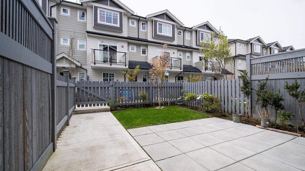 122-13898 64 Avenue, Surrey, BC