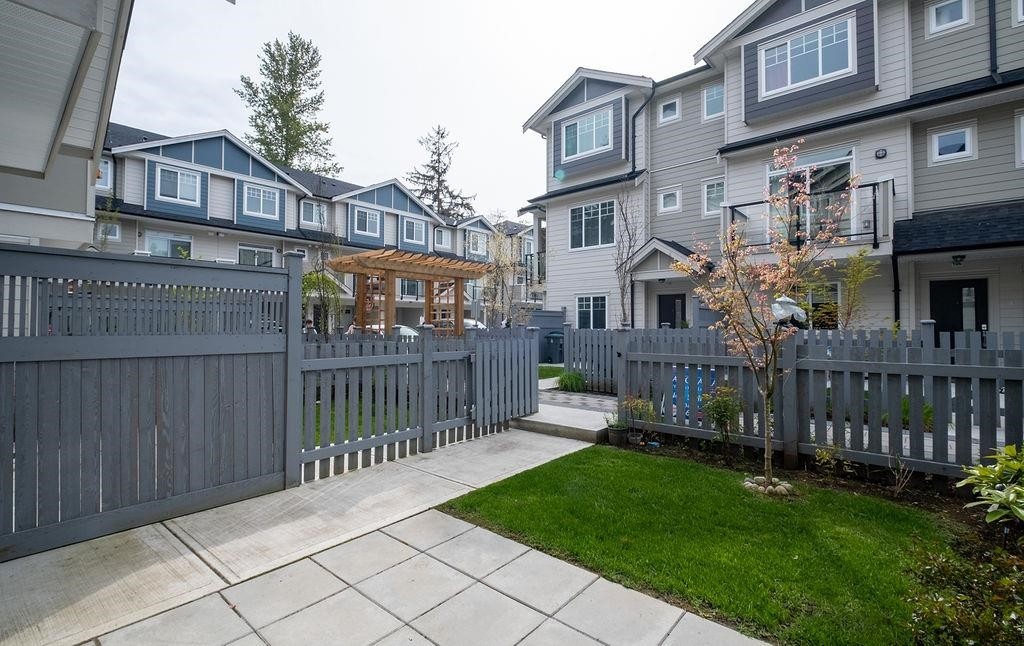 122-13898 64 Avenue, Surrey, BC