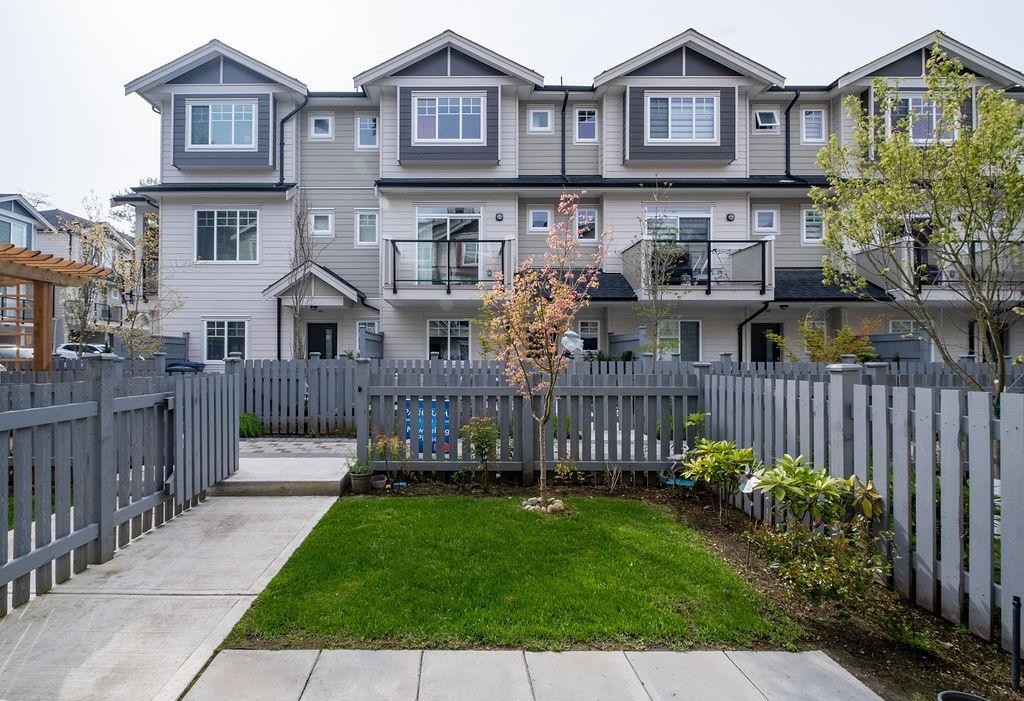 122-13898 64 Avenue, Surrey, BC