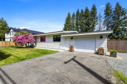 24633 56 Avenue Langley, BC V2Z 1B9