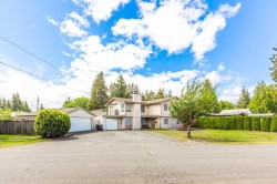 20554 43a Avenue Langley, BC V3A 3C8