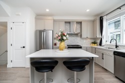 21-6897 201 Street Langley, BC V2Y 0Z3