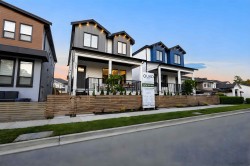 102-6356 138 Street Surrey, BC V3X 1E6