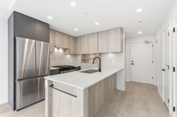 505-19577 65b Avenue Surrey, BC V4N 6B5
