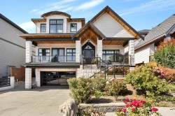 9487 162a Street Surrey, BC V4N 2B7