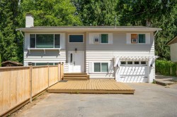 19745 38a Avenue Langley, BC V3A 4W7