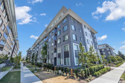 302-15825 85 Avenue Surrey, BC V4N 6W9