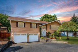 7159 114a Street Delta, BC V4E 1X3