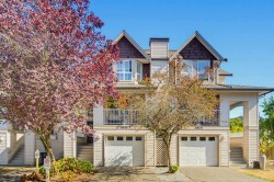 18636 65 Avenue Surrey, BC V3S 8Z9