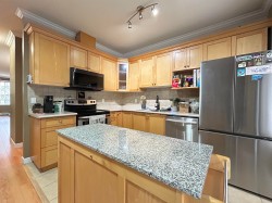 31-8633 159 Street Surrey, BC V4N 5W1