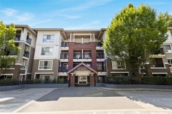 B304-8929 202 Street Langley, BC V1M 0B4