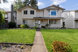 8825 160 Street Surrey, BC V4N 2X8