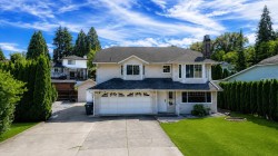7869 143a Street Surrey, BC V3W 9W5