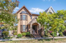 17415 2b Avenue Surrey, BC V3Z 6R9